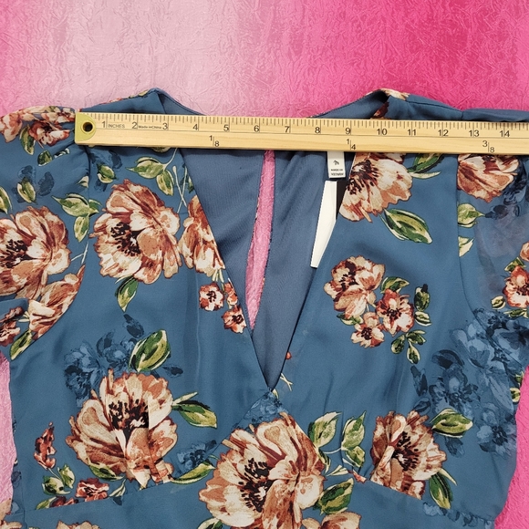 Dress Speechless Three Quarter Sleeve Skater Blue Floral Medium Juniors NEW - Picture 12 of 16